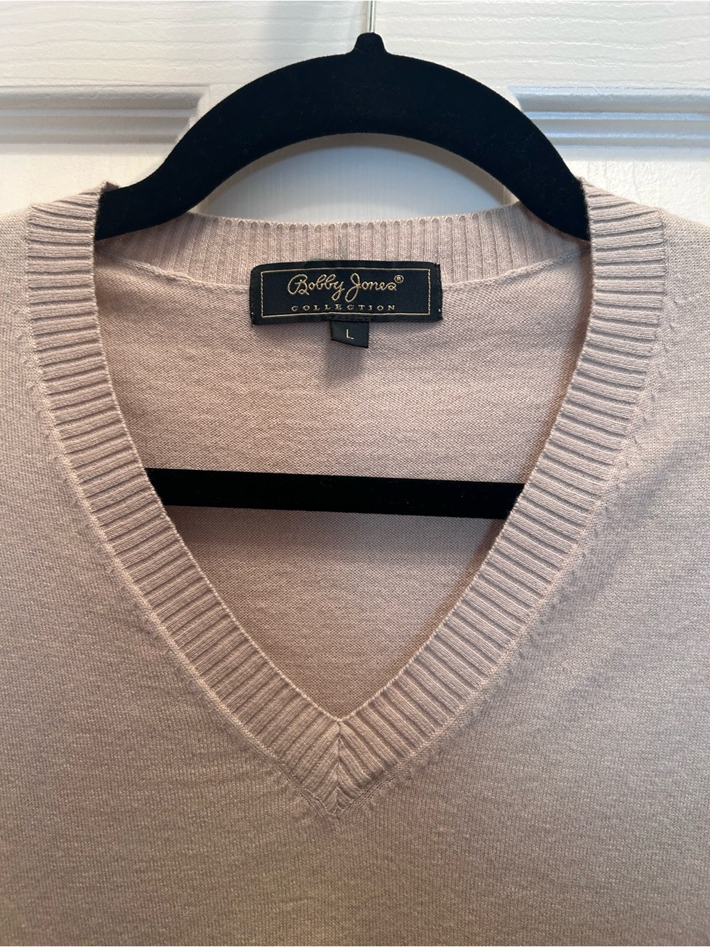 Bobby Jones Collection V-Neck Sweater Vest in Light Tan. Size L - Picture 2 of 4